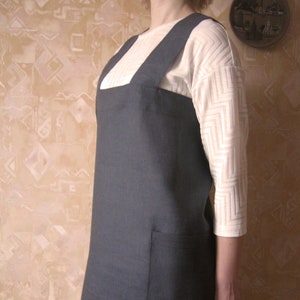 Japanese cross back apron. Square Cross Linen Apron. No ties linen apron for women. Linen Pinafore apron.