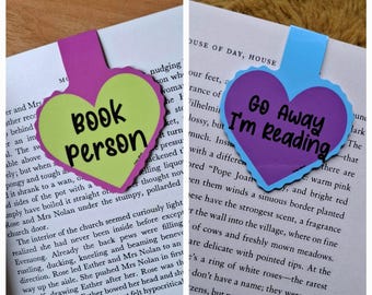 Book lover magnetic heart bookmark