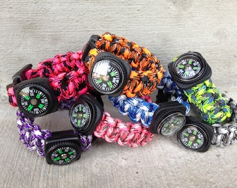 FREE SHIPPING - Boys and Girls Survival Paracord Bracelet - Camo with Compass