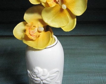 Vintage Lenox Vase, Ivory Color, Embossed Rose, 24kt Gold Trim, Shabby Chic, Country