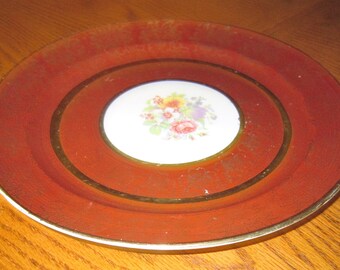 Stetson China Co. USA 10 Inch Plate, 22kt Gold Rim, Red Plate, China, Floral Center, Shabby Chic, Cottage Decor, Wall Art