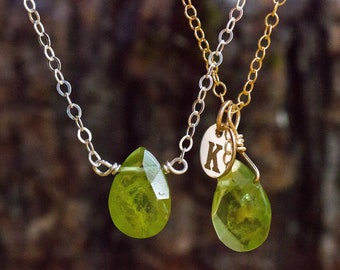 Peridot Necklace - Peridot Jewelry - Gift for Leo Zodiac - August Birthstone Necklace for Her - Crystal Necklace