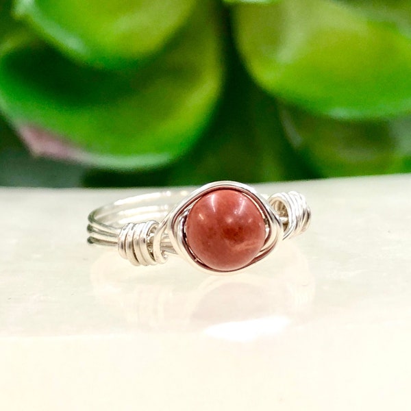Red Jasper Wire-Wrapped Ring - Dainty Jasper Ring - Root and Sacral Chakra Jewelry - Meditation Ring  - Gemstone Ring - Dainty Stone Ring