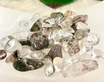 Garden Quartz Chips -  Heart and Solar Plexus Chakra Crystals - Loose Stone - Crystal Grid - Spell Ingredients - Altar Decor