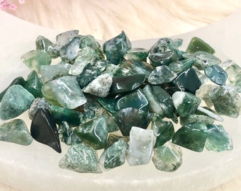 Moss Agate Chips - Moss Agate - Heart Chakra - Abundance & Self Love Stone - Loose Crystals - Crystal Grid - Spell Ingredients - Altar Decor