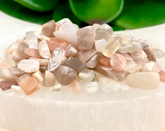 Peach Moonstone Chips -  Heart and Solar Plexus Chakra Crystals - Loose Stone - Crystal Grid - Spell Ingredients - Altar Decor