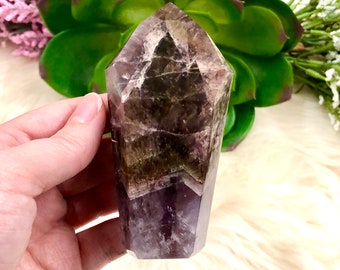 Super Seven Crystal Tower 97mm ARY - Melody Stone - Reiki Healing Crystal - Crown Chakra - Third Eye Chakra - Amethyst Cacoxenite