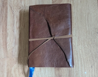 ESV Illustrated Study Bible: Brown Leather Rebound, English Standard Version