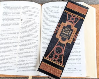 Holy Bible bookmark King James Version Celtic Cross Church Jesus Christ Traditional Gaelic Irish Scottish English Anglican