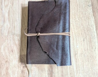 Fourth Wing Rebound Leather Book: Dragon Rider Edition