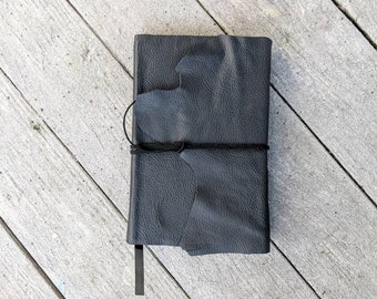 Dracula by Bram Stoker: Rebound Black Leather Victorian Horror