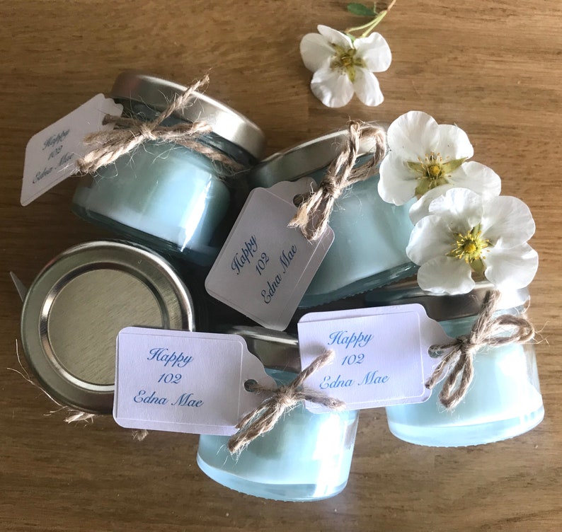 10 mini velas personalizadas con etiquetas atadas, favores de boda, favores de baby shower, favores de despedida de soltera, velas personalizadas, favores de fiesta imagen 6