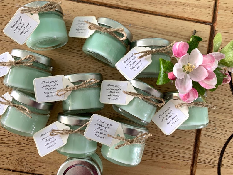 10 mini velas personalizadas con etiquetas atadas, favores de boda, favores de baby shower, favores de despedida de soltera, velas personalizadas, favores de fiesta imagen 10