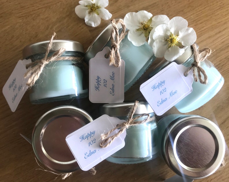 10 mini velas personalizadas con etiquetas atadas, favores de boda, favores de baby shower, favores de despedida de soltera, velas personalizadas, favores de fiesta imagen 7