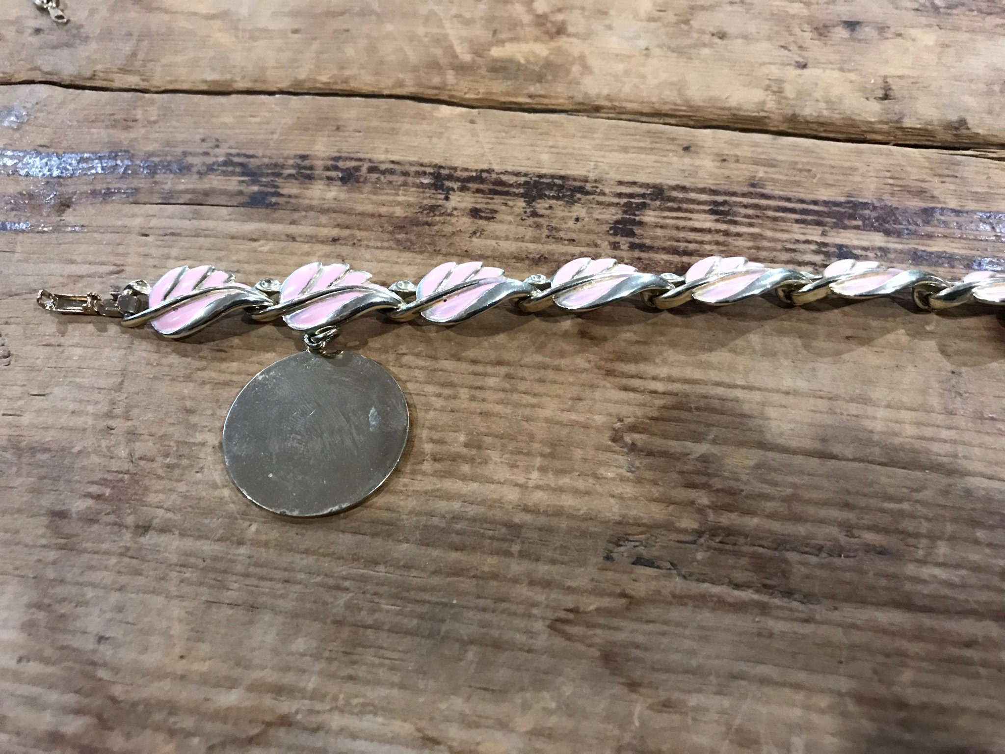 Coro Leaf Bracelet - Etsy