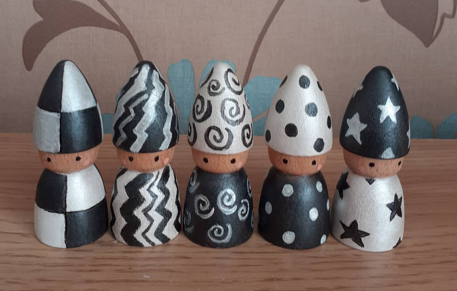 Baby black and white sensory toy. Black and white sensory peg Etsy