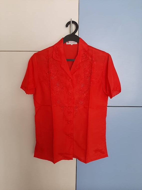 Vintage Chinese handembriodery blouses.
