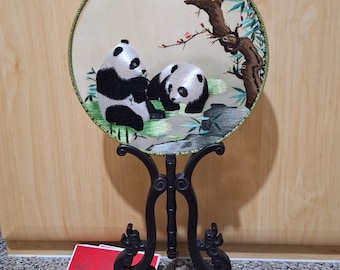 Suzhou double sided silk embriodery panda handheld fan with display stand