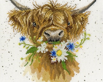 Bothy Threads XHD42 Wrendale Designs Daisy Coo Counted Cross Stitch Kit by Hannah Dale
