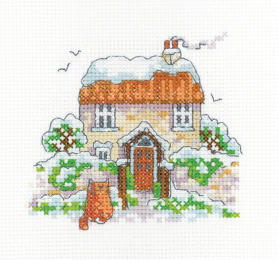 Heritage Crafts - Simply Heritage - Winter Cottage Counted Cross Stitch ...