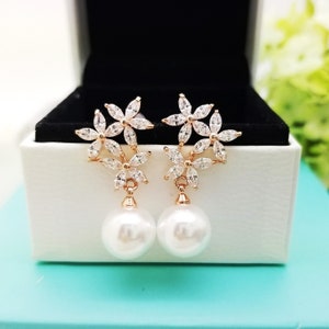 AAA CZ Crystal Flower design Pearl Drop Earring For Wedding Party Jewelry, Bridesmaid gift Jewelry