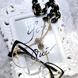 Fashion Chunky Links Chain, Camellia design. Camellia Sunglasses,  glasses, mask chain  holder. Gold and black.