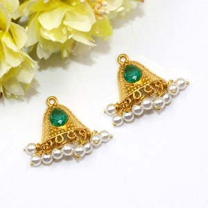 1 Pair 22kt Gold Plated Teal Green Quartz Pendant, 26x22mm Pearl Cluster Connectors, DIY Jewelry Making, Jewelry Component, Earring Findings