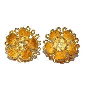 DIY 1 Pair 22kt Gold Plated Flower Stud Earpost / 21mm Gold Flower Posts / Jewelry Making Supplies / Findings / Jewelry Components / EM36