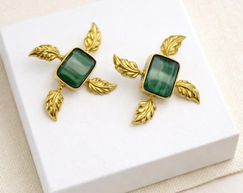 Pendientes de botón con hojas de cuarzo fluorita verde y bucle abierto / Conector de piedra preciosa chapado en oro de 22 kt / Suministros de joyería artesanales