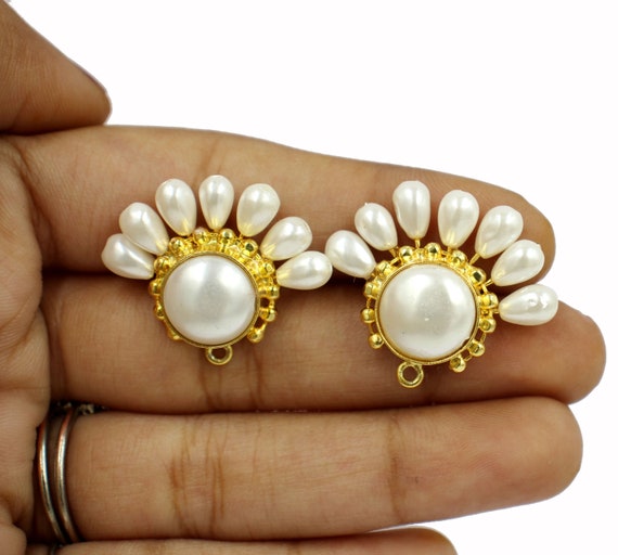 22K Gold Jhumka Earrings - ErFc26082 - US$ 1,862 - 22KT Gold earrings in  layered Jhumkas style with gold balls (ghoogri) hangings at the bottom.  Earrin