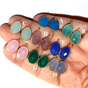 Colgante con forma de huevo de calcedonia facetada multicolor de 18 x 11 mm, engastado en bisel, colgante de piedras preciosas, suministros para hacer joyas, accesorios, seleccionar color