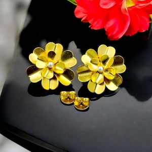 27mm 22kt Gold Flower Statement Earrings Ear-Post Pendant & Connectors Handmade Floral Jewelry DIY Jewelry Making Supply Findings Components