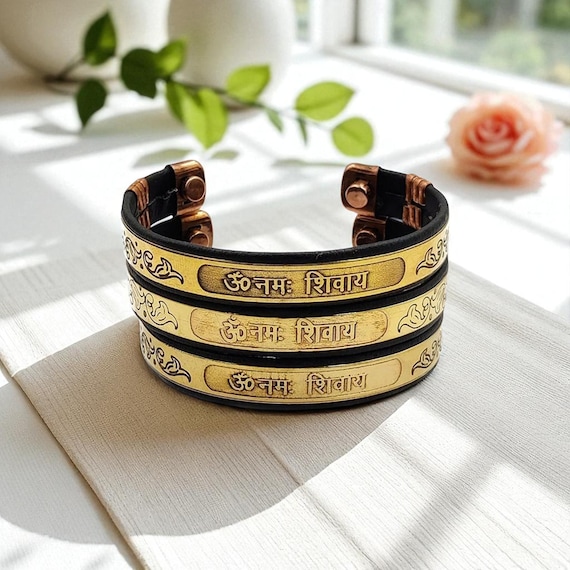 Bracelet femme, manchette cuir noir et argent ♥ Marque Zoé Bijoux