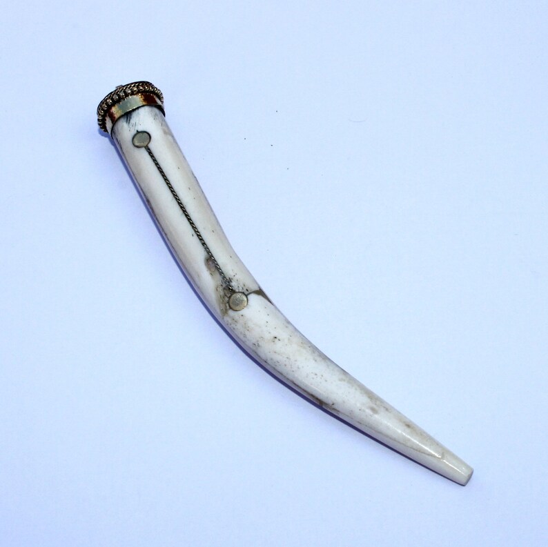 1 pc White Bone Tusk Horn Pendant Size 145x20mm Bone Tusk Tooth Horn Tribal Bohemian Large Tusk Horn DIY Jewelry Making Supply