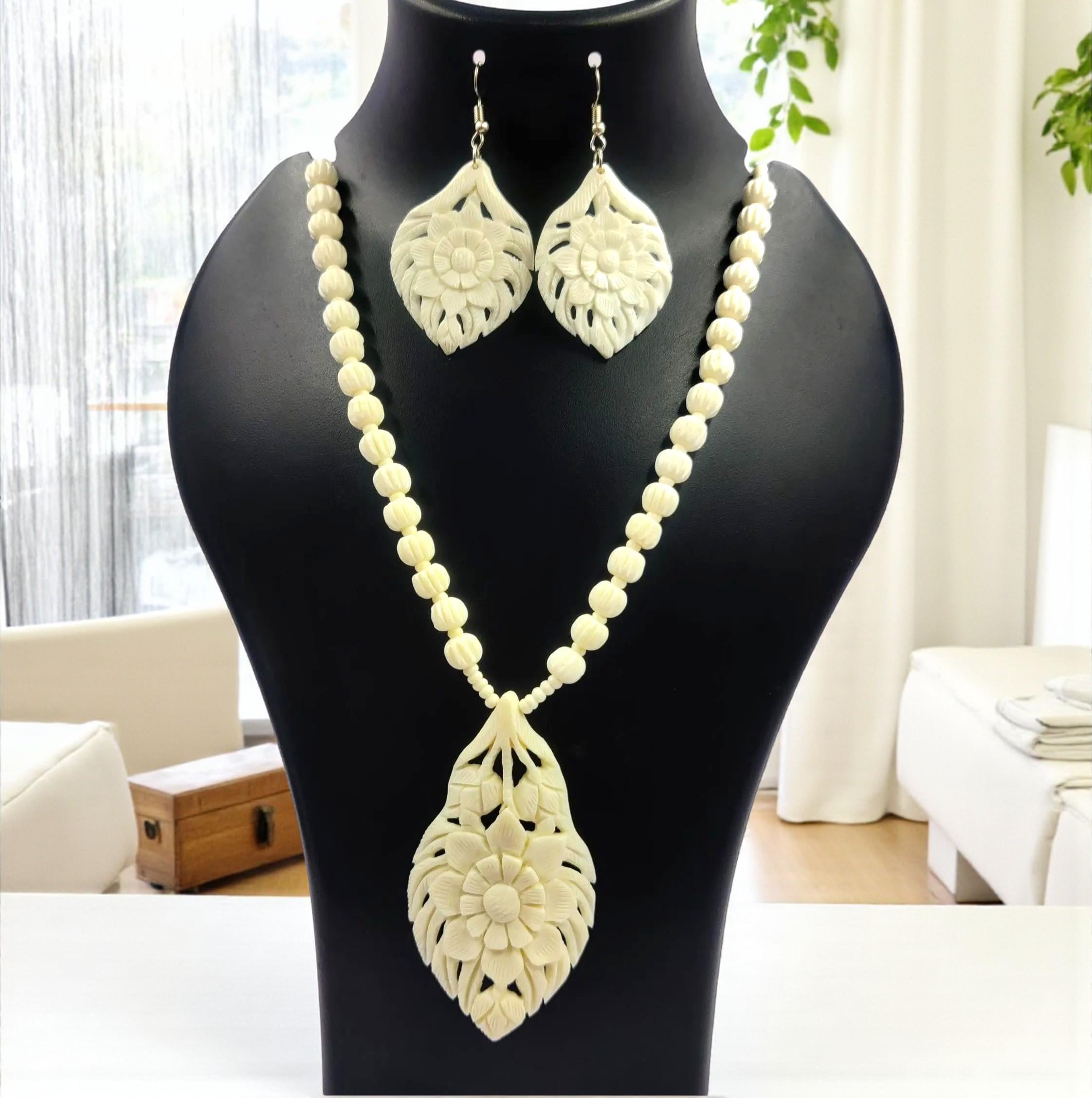 collier chaîne os élégant femmes design - Luxembourg