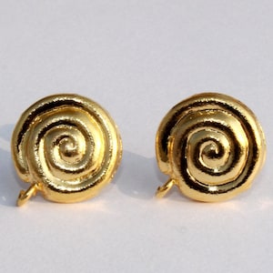 1 Pair Gold Plated Swirl Round Stud Ear post, Engraved Round Ear Post, DIY Jewelry Making, Jewelry Supplies, Earring Findings, Post Ear EP17