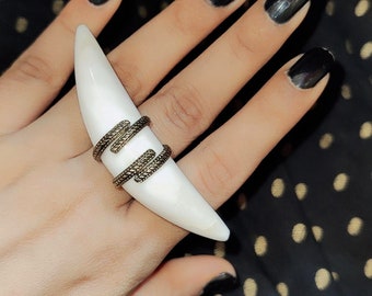 Weiß Bone Horn Ring | Horn Ring | Boho Horn Ring | Vintage Messing Ring | Natürliche Knochen Horn verstellbare Ring | Statement Ring