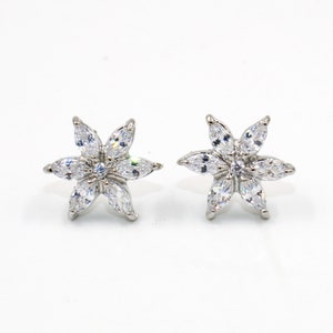 Cubic Zircon Flower Connector Post Stud, CZ Silver Stud Earrings, Bridal Earrings, Bridesmaid Earrings, DIY Jewelry Supply, Wedding Jewelry