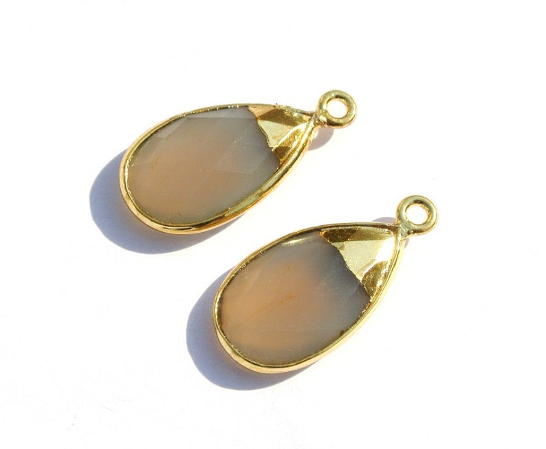 1 Pc 20x13mm 24Kt Gold Electroplated Capped Gray Chalcedony Faceted Pear Pendant Bezel Set Single Loop Pendant DIY Jewelry Making Supply