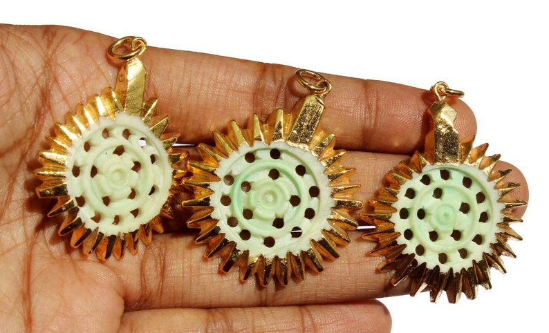 DIY 24Kt Gold Electroplated White Bone Carved Flower Pendant Gold Plated Loop /& Bail Gold Electroformed Bone Pendant Carved Bone Pendant