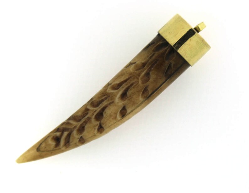 1 Pc 85x18 mm Brown Bone Tusk Horn Pendant Delicate Bone Tusk Horn Bohemian Large Tusk Horn Craved Pendant Tibetan Nepali Pendant