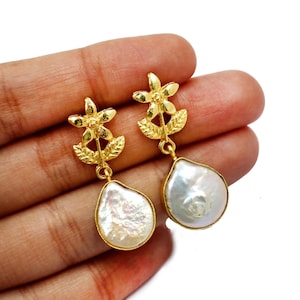 Freshwater Pearl Earrings Handmade Earrings with 22kt Gold Plated Brass flower & leaf design Earrings Party Wear Earrings Pearl Earrings