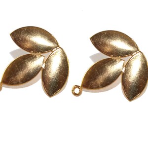 DIY 1 Pair Gold Plated Leaves Stud Earpost With Backings / Leaves Ear-post / Jewelry Component / Jewelry Making Supplies / Earrings Findings