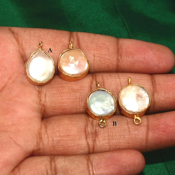 1pair Freshwater White Pearl Earrings Pendant 19x13mm 22kt Gold