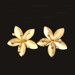 36mm Pearl Flower Earrings Matte Gold Brushed Flower Earrings Post & Stud Earrings Handmade DIY Jewelry Making Supplies Earrings Findings