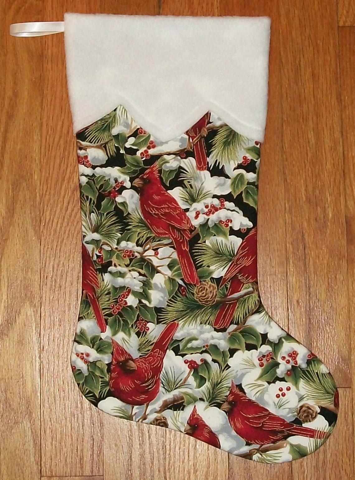 Cardinal Christmas Stocking / Red Bird / Cardinals Holiday - Etsy