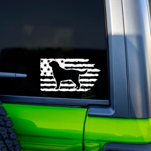 Labrador Decal - Distressed American Flag Lab Vinyl Sticker - Labrador Retriever Gift - Bird Dog Decal for Cars & Trucks, Tumblers and More!