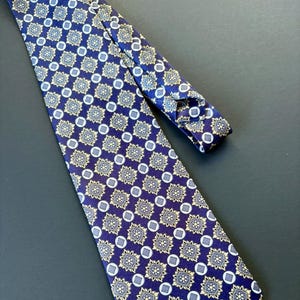 Vintage Navy Blue Silk Tie for Men – 100% Silk Classic Men’s Accessory – Midcentury Retro Style
