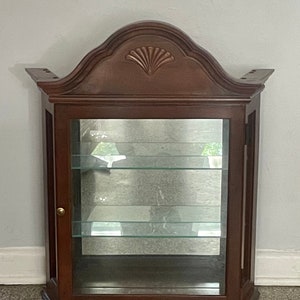 Pulaski Furniture Curio Cabinet Etsy