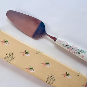 Stary serwer do ciasta i deserów z porcelanową rączką, Love Forever. Prawdziwa szpatułka w starodawnym stylu, kuchenny serwer do ciasta i deserów, prezent z Japonii.